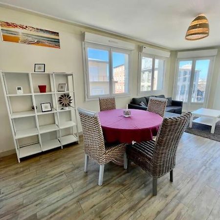 ברסט Joli Appartement Centre-Ville מראה חיצוני תמונה